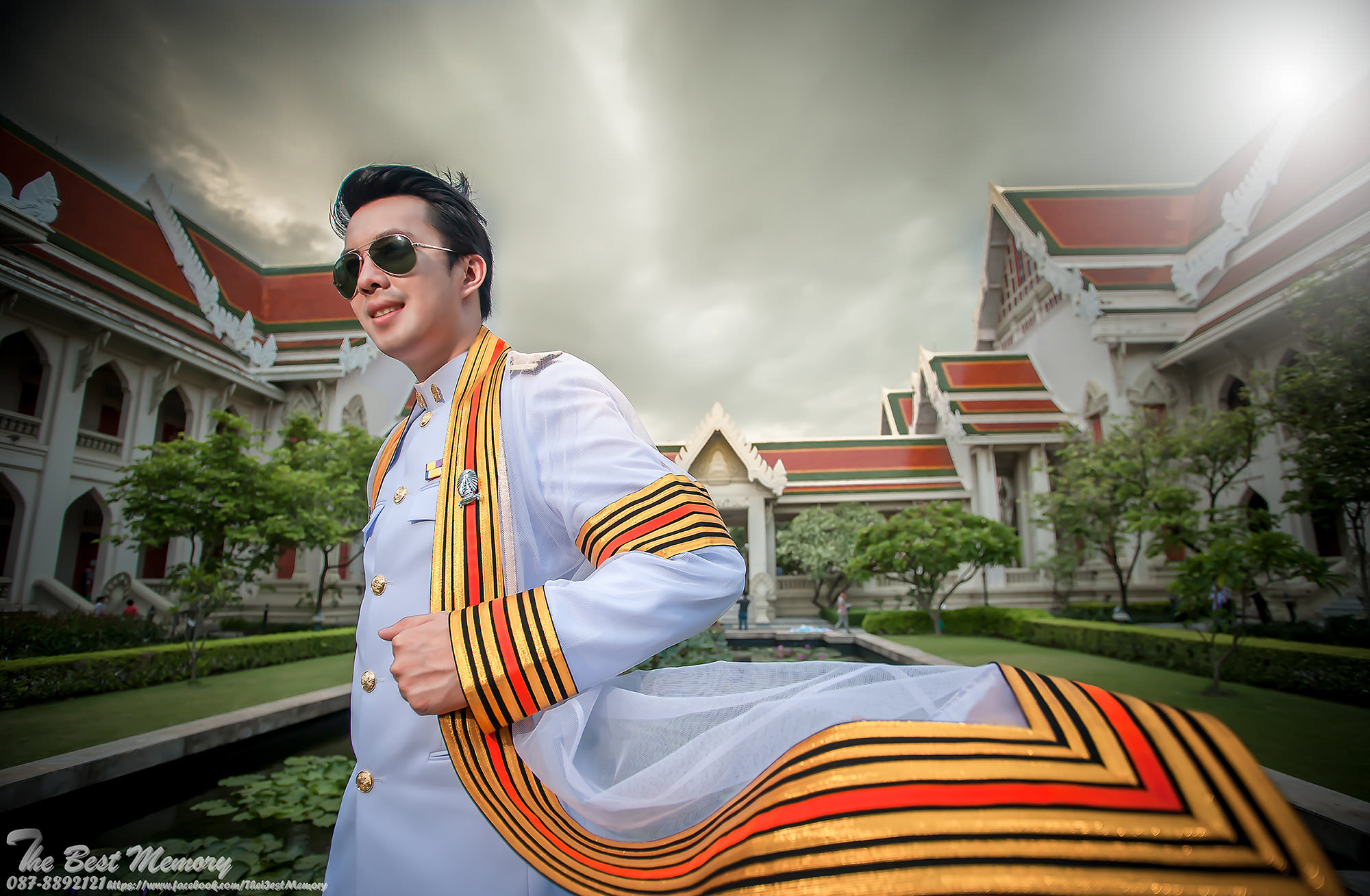 ช่างภาพรับปริญญา ถ่ายรูปรับปริญญา หาช่างภาพ ช่างกล้อง ถ่ายรูปรับปริญญานอกรอบ โดยทีมงานมืออาชีพ