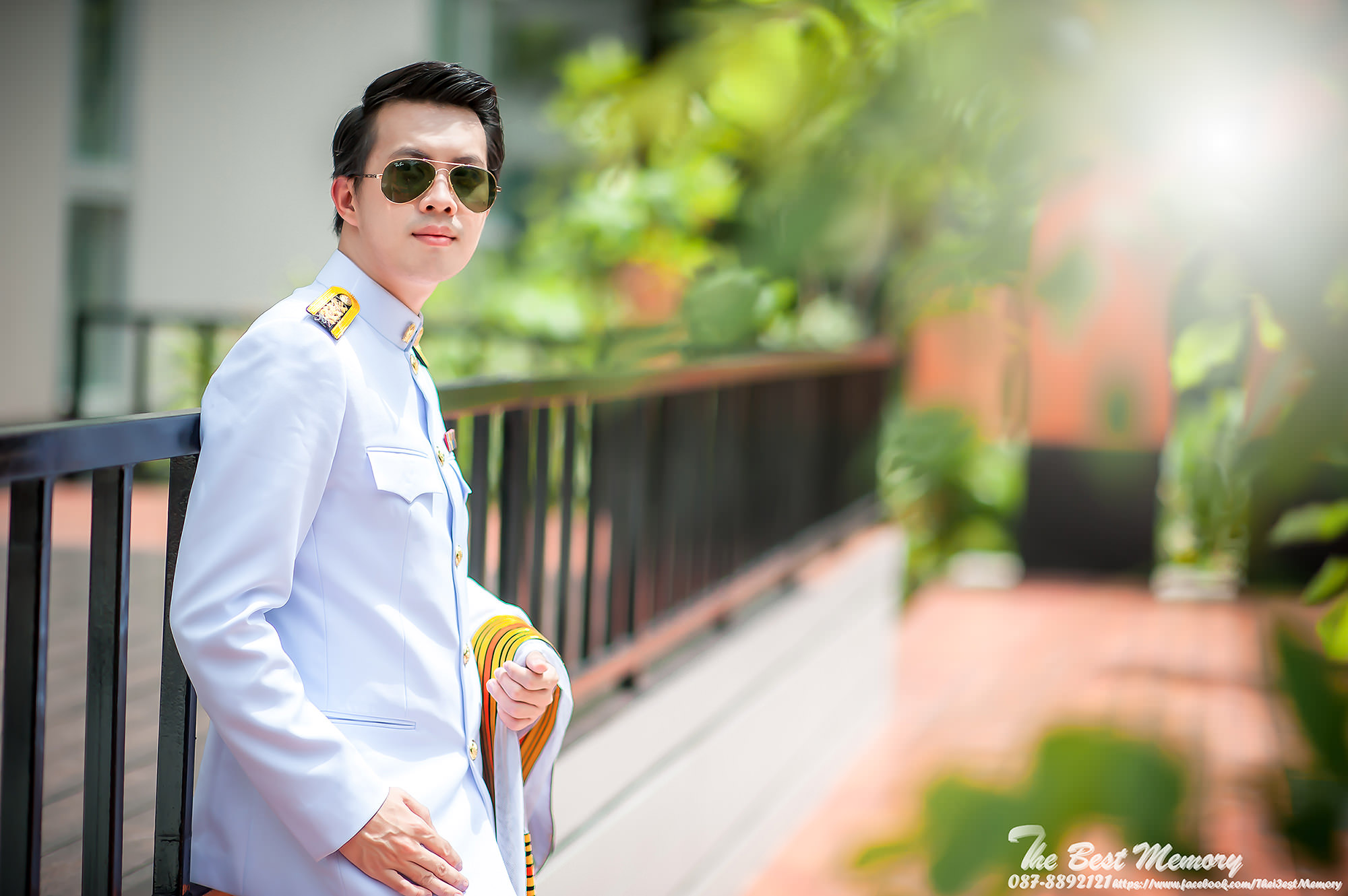 ช่างภาพรับปริญญา ถ่ายรูปรับปริญญา หาช่างภาพ ช่างกล้อง ถ่ายรูปรับปริญญานอกรอบ โดยทีมงานมืออาชีพ