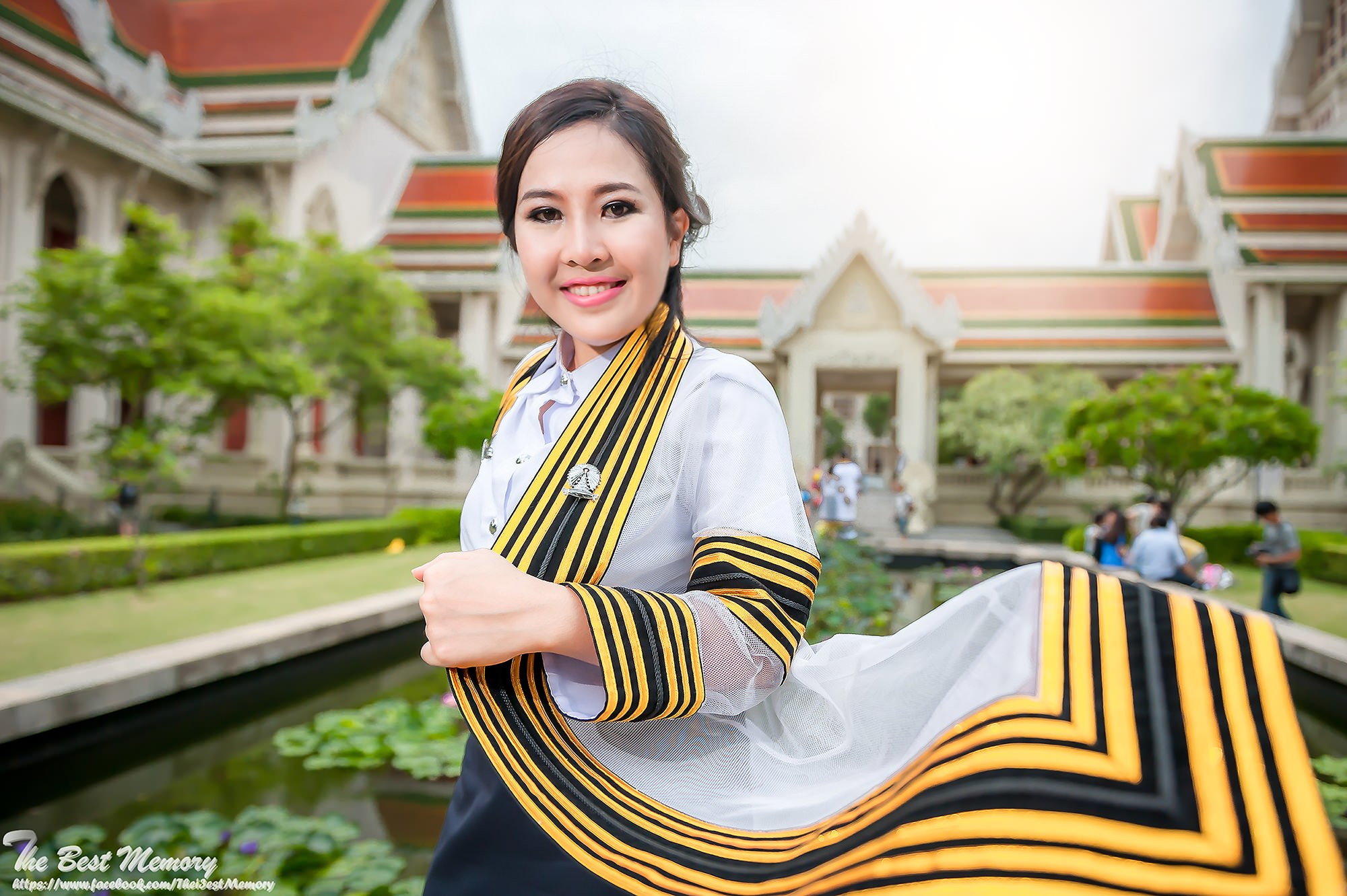 ช่างภาพรับปริญญา ถ่ายรูปรับปริญญา หาช่างภาพ ช่างกล้อง ถ่ายรูปรับปริญญานอกรอบ โดยทีมงานมืออาชีพ