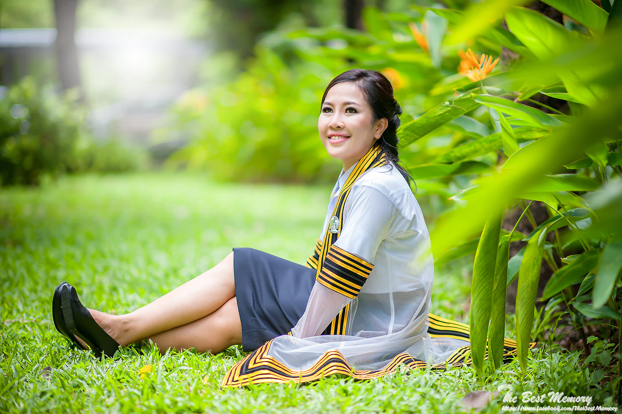 ช่างภาพรับปริญญา ถ่ายรูปรับปริญญา หาช่างภาพ ช่างกล้อง ถ่ายรูปรับปริญญานอกรอบ โดยทีมงานมืออาชีพ