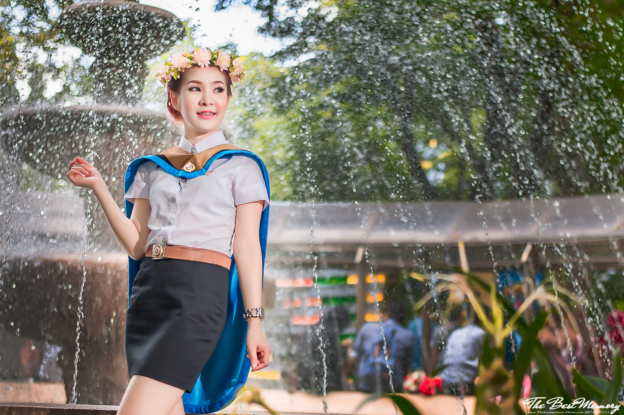 ช่างภาพรับปริญญา ถ่ายรูปรับปริญญา หาช่างภาพ ช่างกล้อง ถ่ายรูปรับปริญญานอกรอบ โดยทีมงานมืออาชีพ