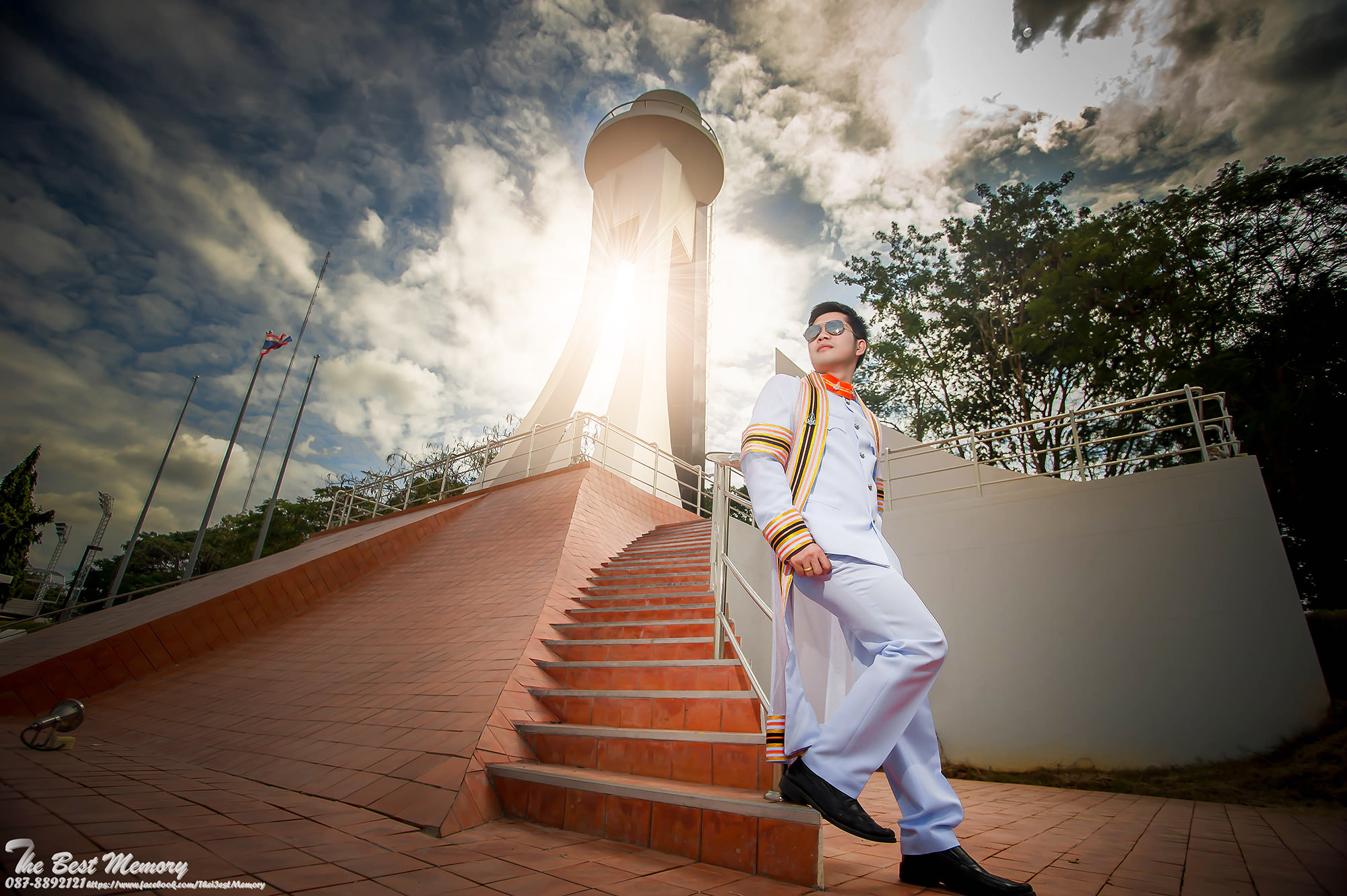 ช่างภาพรับปริญญา ถ่ายรูปรับปริญญา หาช่างภาพ ช่างกล้อง ถ่ายรูปรับปริญญานอกรอบ โดยทีมงานมืออาชีพ