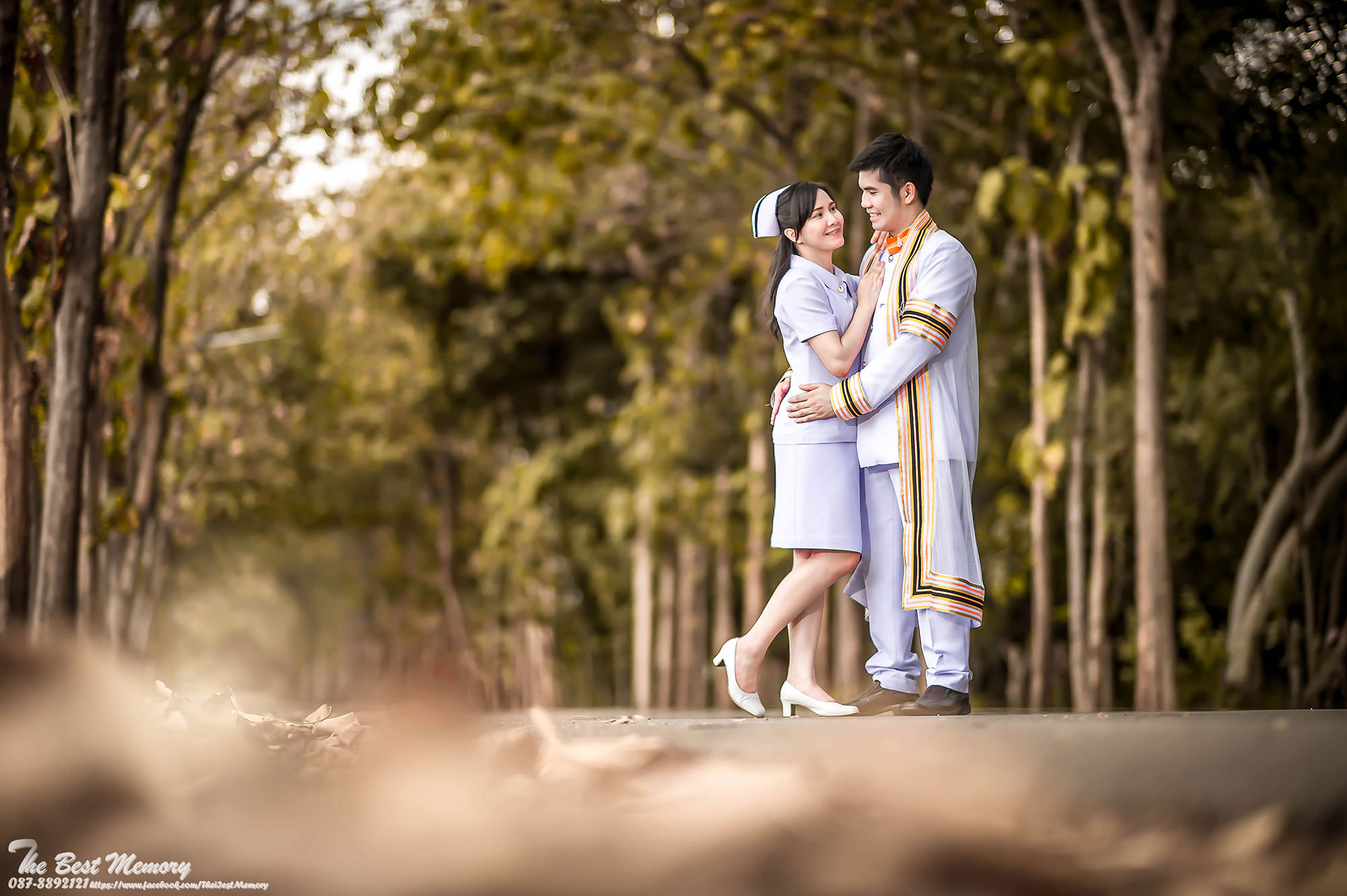 ช่างภาพรับปริญญา ถ่ายรูปรับปริญญา หาช่างภาพ ช่างกล้อง ถ่ายรูปรับปริญญานอกรอบ โดยทีมงานมืออาชีพ