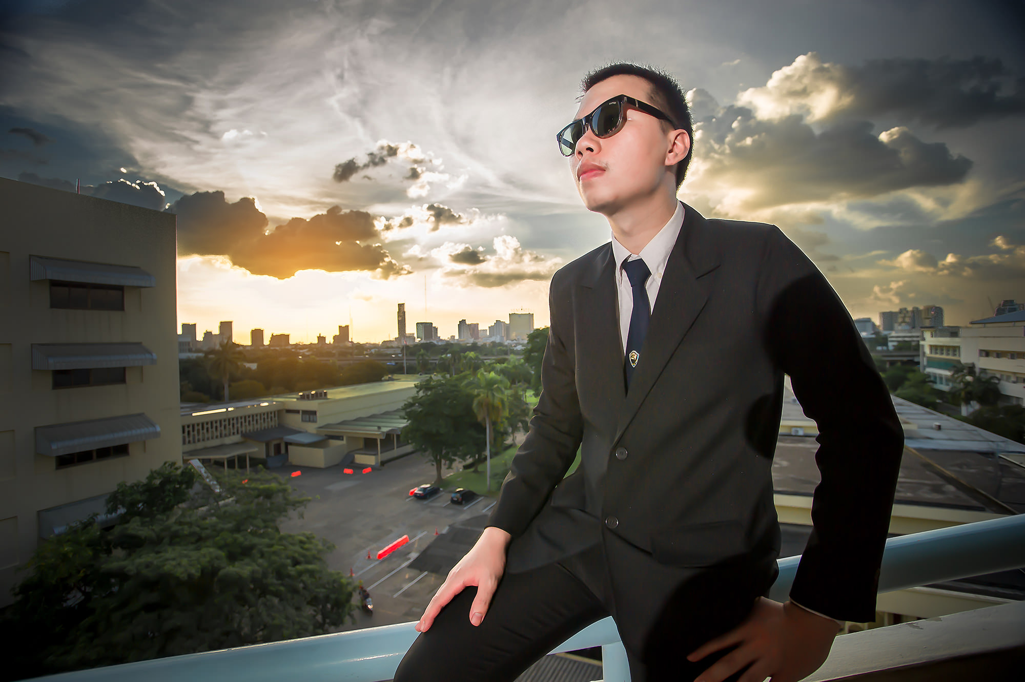 ช่างภาพรับปริญญา ถ่ายรูปรับปริญญา หาช่างภาพ ช่างกล้อง ถ่ายรูปรับปริญญานอกรอบ โดยทีมงานมืออาชีพ