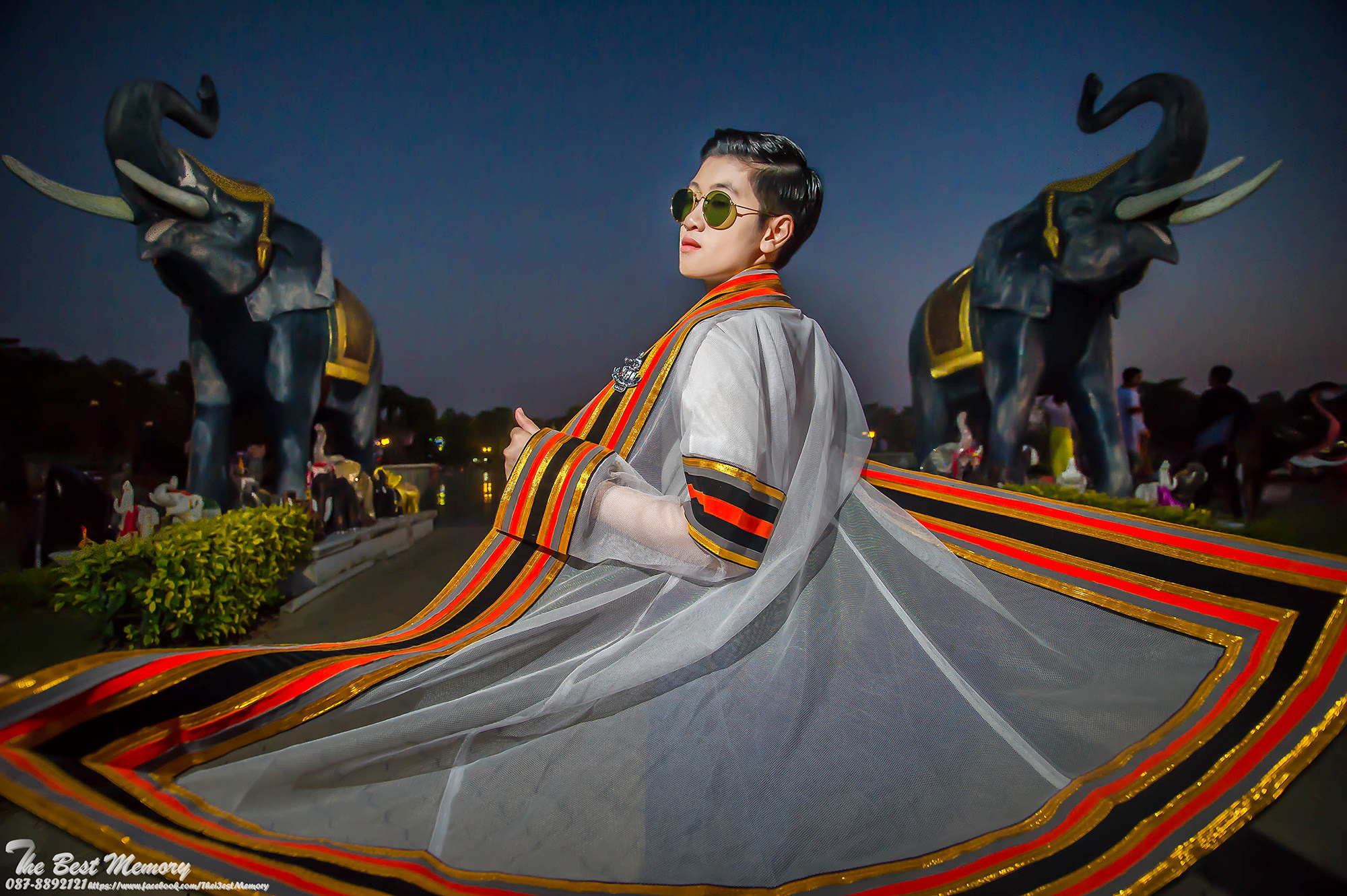 ถ่ายรูปรับปริญญา ช่างภาพรับปริญญา หาช่างภาพ ช่างกล้อง ถ่ายรูปรับปริญญานอกรอบ