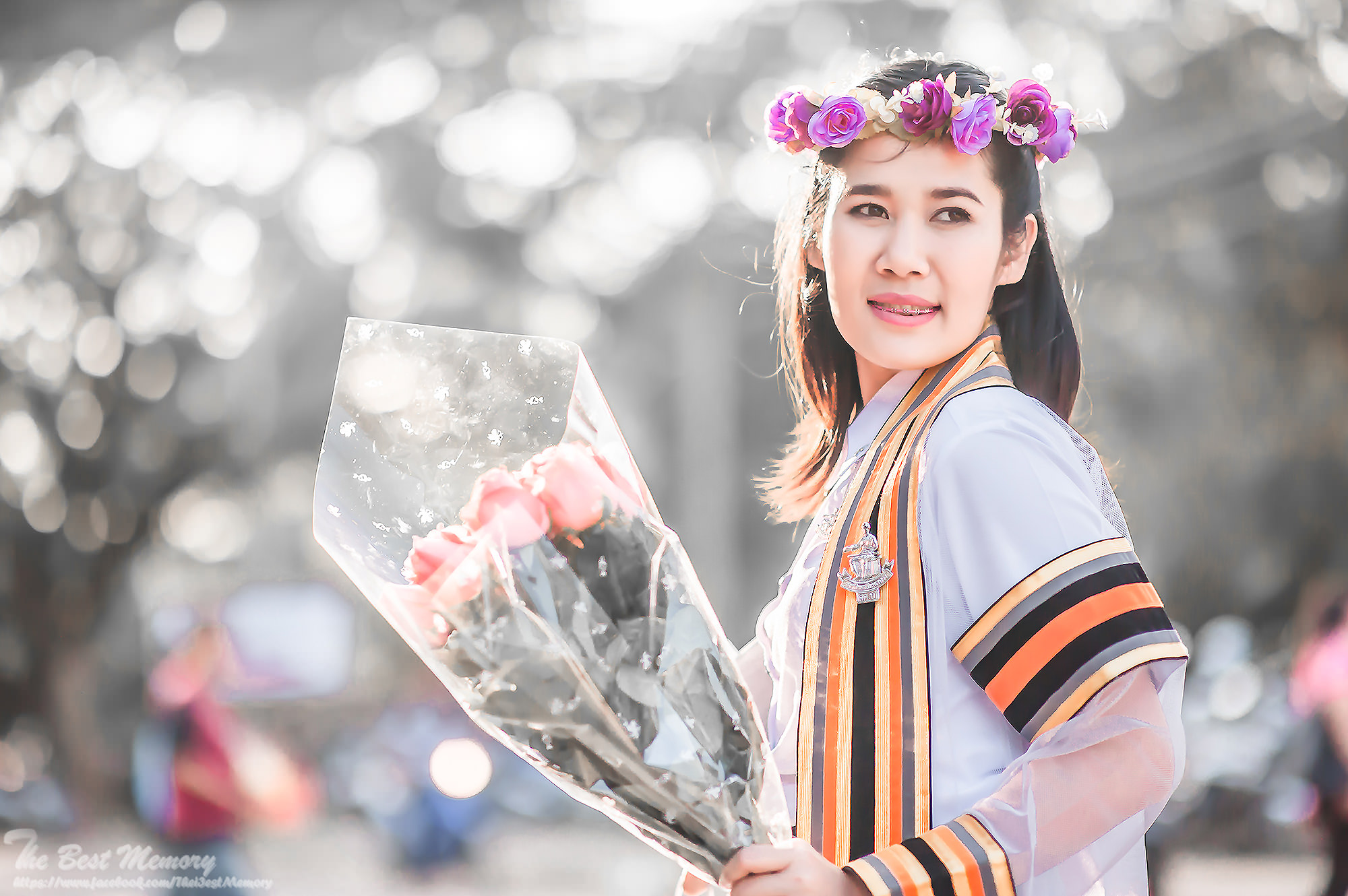 ถ่ายรูปรับปริญญา ช่างภาพรับปริญญา หาช่างภาพ ช่างกล้อง ถ่ายรูปรับปริญญานอกรอบ