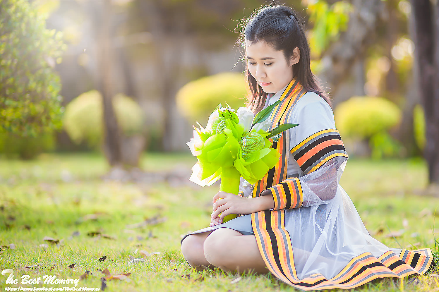 ถ่ายรูปรับปริญญา ช่างภาพรับปริญญา หาช่างภาพ ช่างกล้อง ถ่ายรูปรับปริญญานอกรอบ