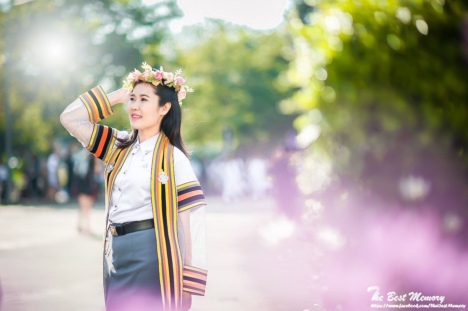 ถ่ายรูปรับปริญญา ช่างภาพรับปริญญา หาช่างภาพ ช่างกล้อง ถ่ายรูปรับปริญญานอกรอบ