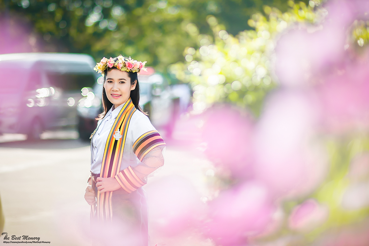 ถ่ายรูปรับปริญญา ช่างภาพรับปริญญา หาช่างภาพ ช่างกล้อง ถ่ายรูปรับปริญญานอกรอบ