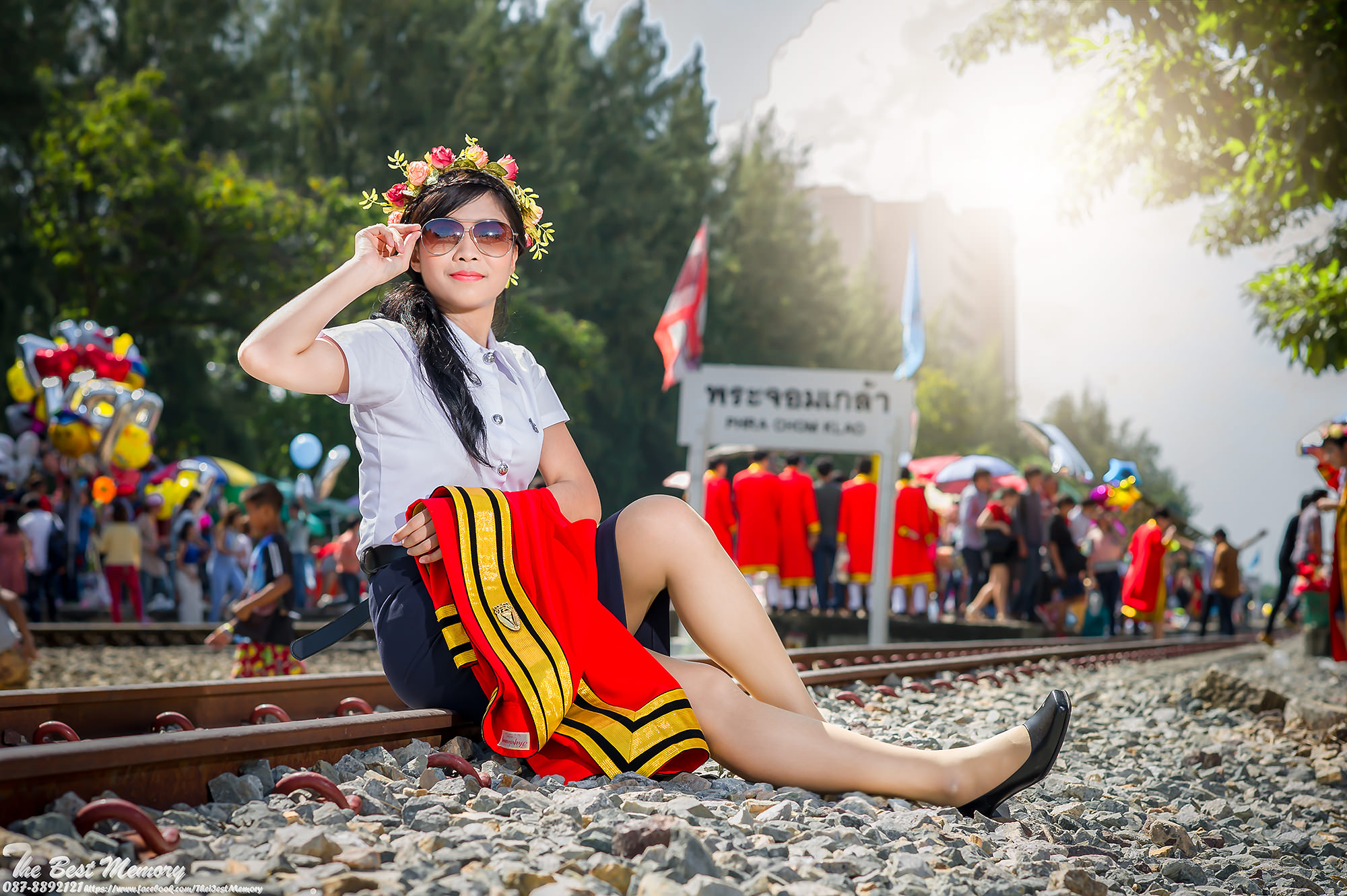 ถ่ายรูปรับปริญญา ช่างภาพรับปริญญา หาช่างภาพ ช่างกล้อง ถ่ายรูปรับปริญญานอกรอบ