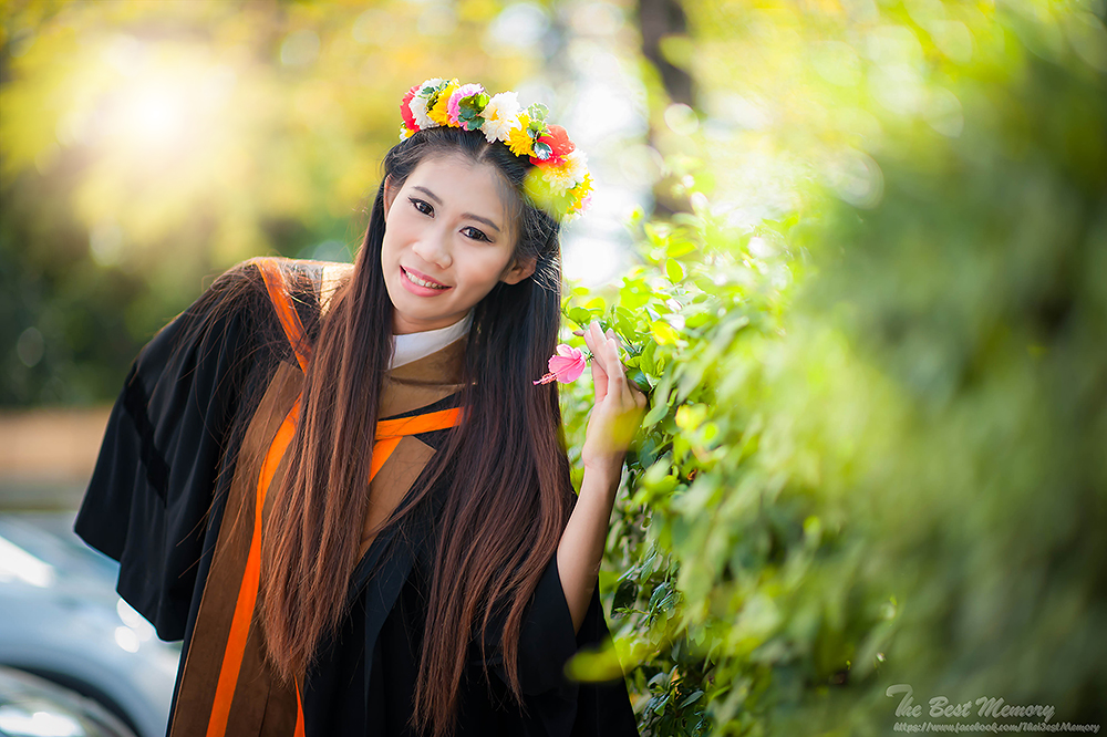 ช่างภาพรับปริญญา ถ่ายรูปรับปริญญา หาช่างภาพ ช่างกล้อง ถ่ายรูปรับปริญญานอกรอบ โดยทีมงานมืออาชีพ