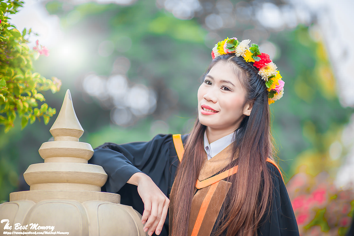 ช่างภาพรับปริญญา ถ่ายรูปรับปริญญา หาช่างภาพ ช่างกล้อง ถ่ายรูปรับปริญญานอกรอบ โดยทีมงานมืออาชีพ