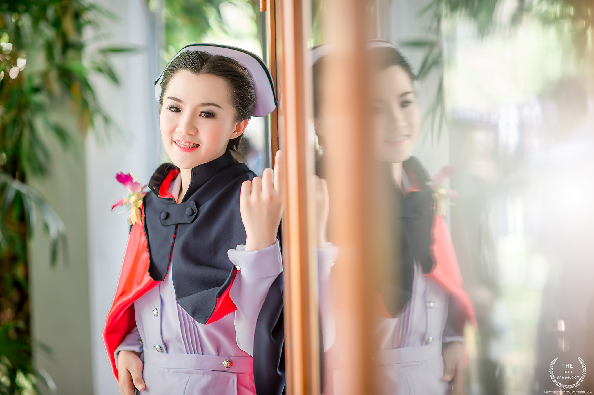 ช่างภาพรับปริญญา ถ่ายรูปรับปริญญา หาช่างภาพ ช่างกล้อง ถ่ายรูปรับปริญญานอกรอบ โดยทีมงานมืออาชีพ