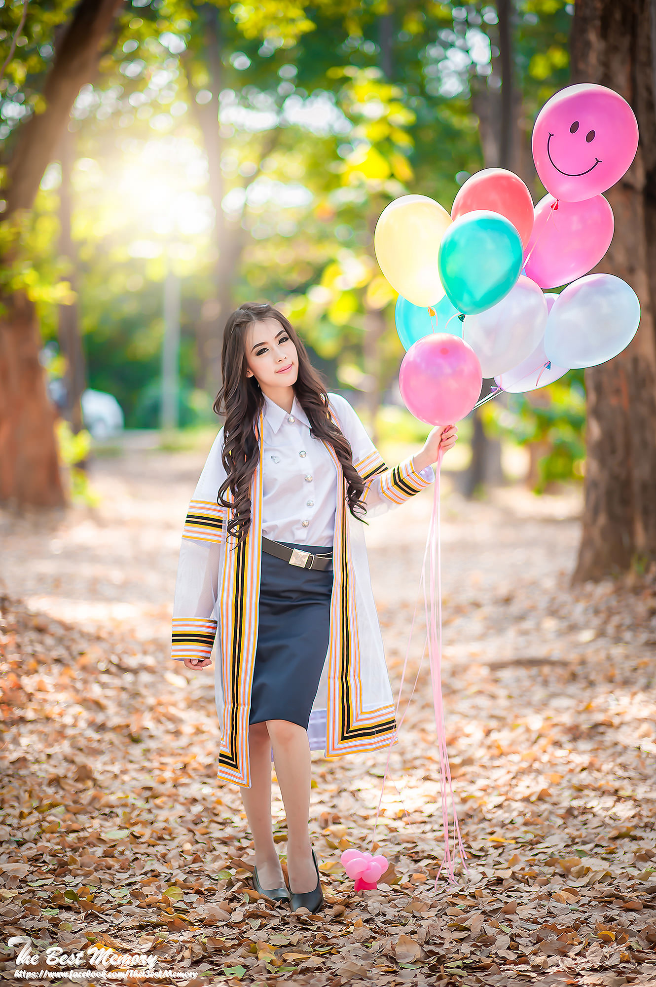 ช่างภาพรับปริญญา ถ่ายรูปรับปริญญา หาช่างภาพ ช่างกล้อง ถ่ายรูปรับปริญญานอกรอบ โดยทีมงานมืออาชีพ