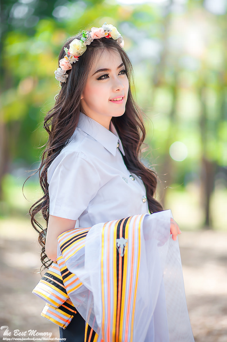 ช่างภาพรับปริญญา ถ่ายรูปรับปริญญา หาช่างภาพ ช่างกล้อง ถ่ายรูปรับปริญญานอกรอบ โดยทีมงานมืออาชีพ