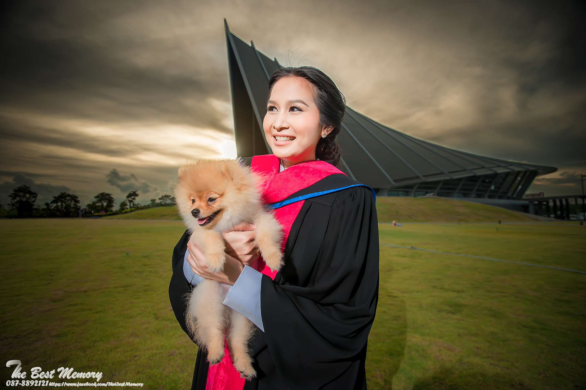 ช่างภาพรับปริญญา ถ่ายรูปรับปริญญา หาช่างภาพ ช่างกล้อง ถ่ายรูปรับปริญญานอกรอบ โดยทีมงานมืออาชีพ