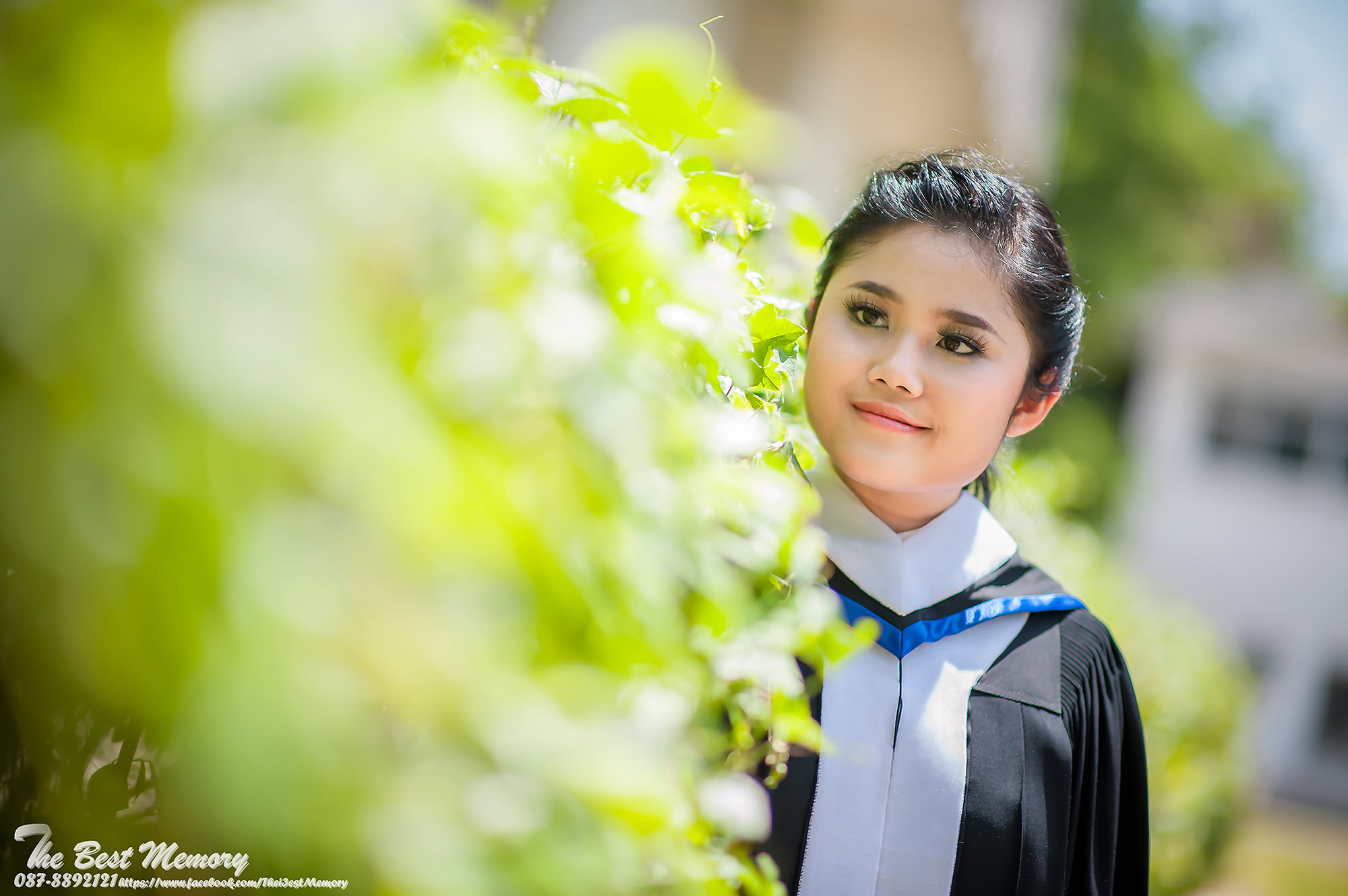 ช่างภาพรับปริญญา ถ่ายรูปรับปริญญา หาช่างภาพ ช่างกล้อง ถ่ายรูปรับปริญญานอกรอบ โดยทีมงานมืออาชีพ