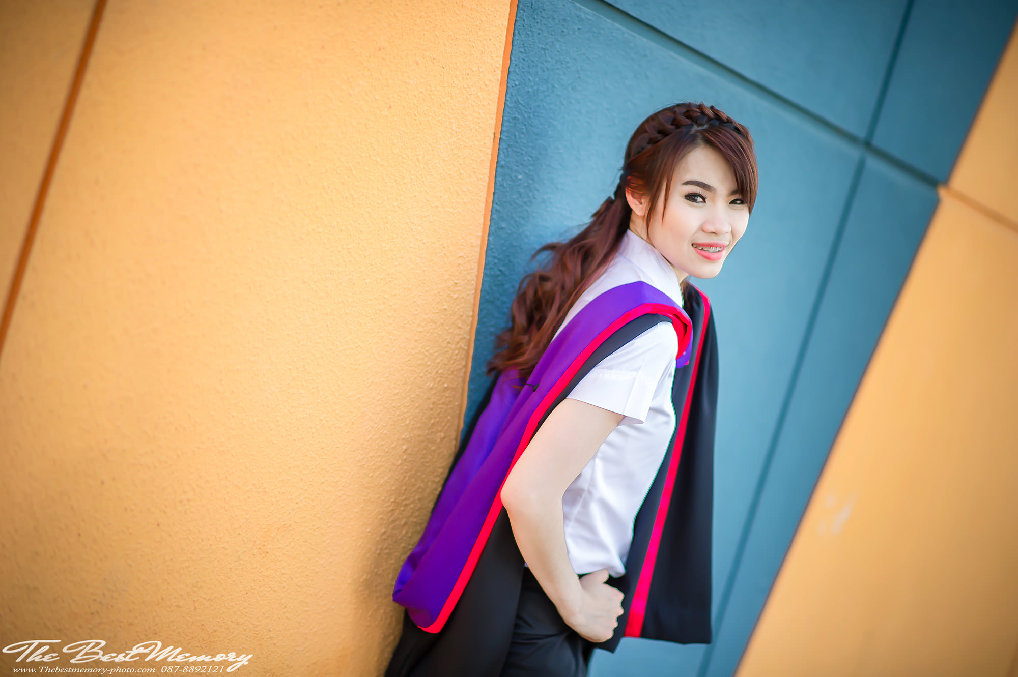 ช่างภาพรับปริญญา ถ่ายรูปรับปริญญา หาช่างภาพ ช่างกล้อง ถ่ายรูปรับปริญญานอกรอบ โดยทีมงานมืออาชีพ