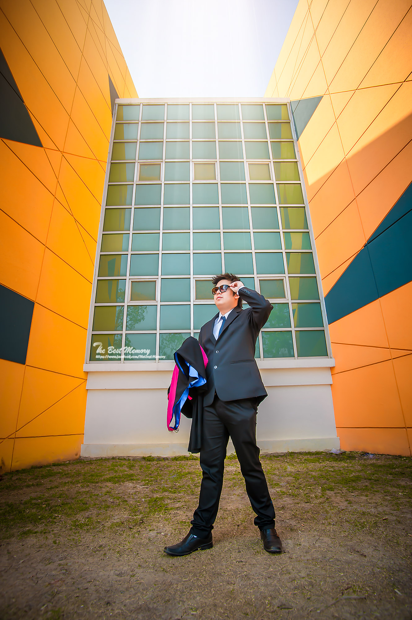 ช่างภาพรับปริญญา ถ่ายรูปรับปริญญา หาช่างภาพ ช่างกล้อง ถ่ายรูปรับปริญญานอกรอบ โดยทีมงานมืออาชีพ