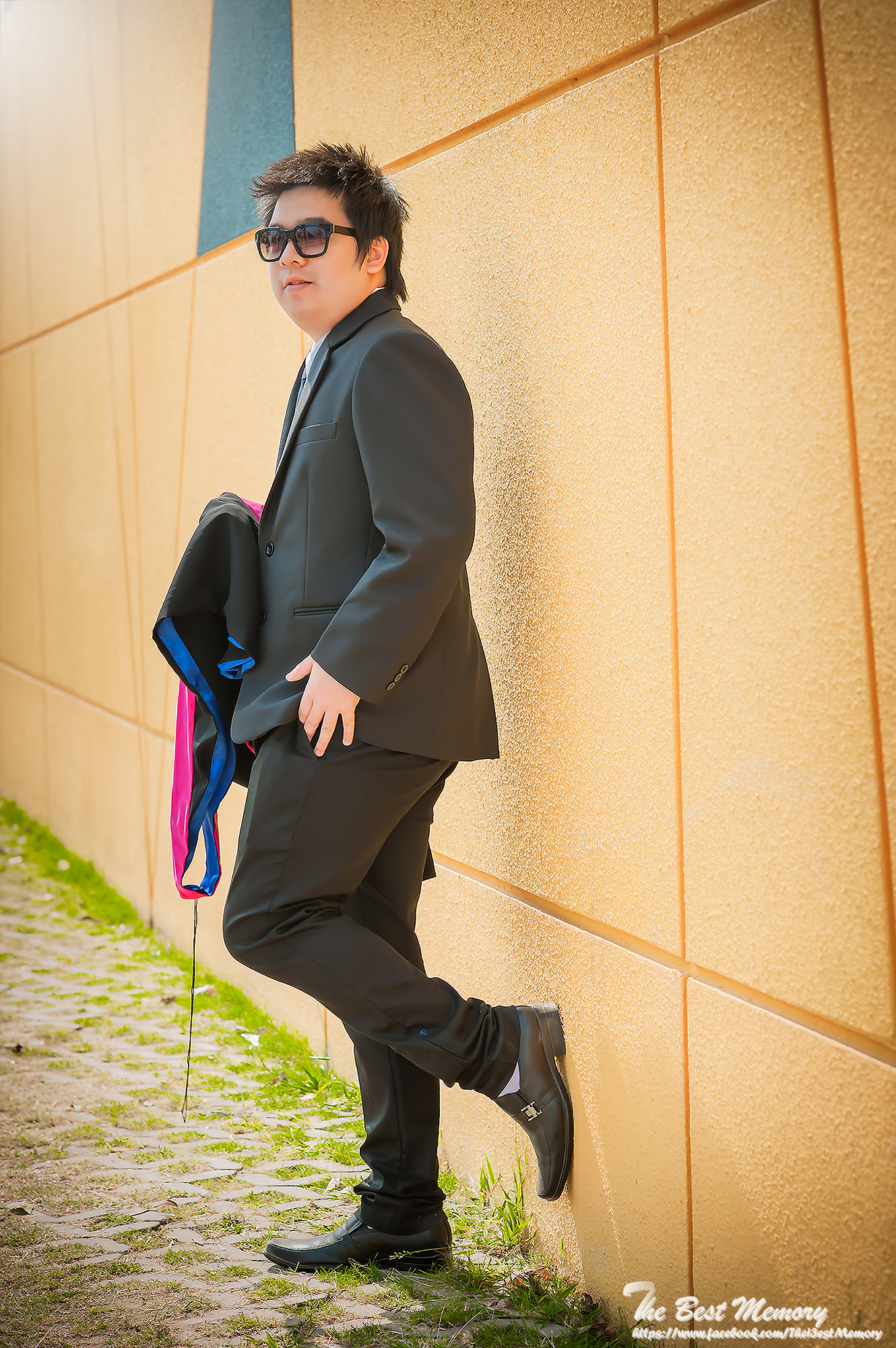 ช่างภาพรับปริญญา ถ่ายรูปรับปริญญา หาช่างภาพ ช่างกล้อง ถ่ายรูปรับปริญญานอกรอบ โดยทีมงานมืออาชีพ