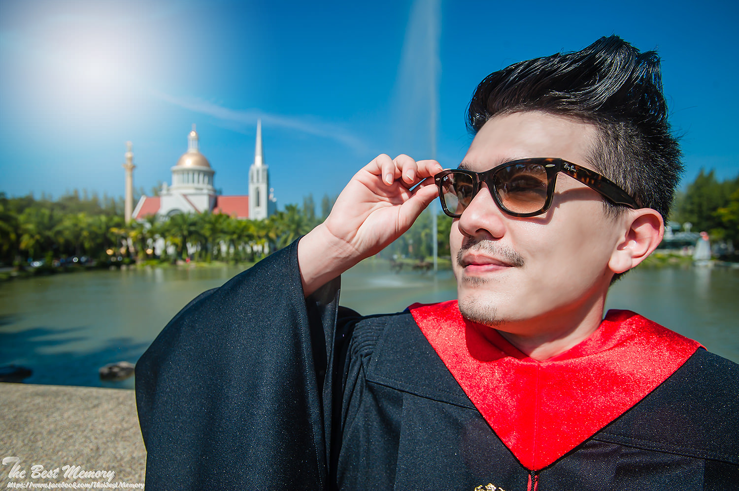 ช่างภาพรับปริญญา ถ่ายรูปรับปริญญา หาช่างภาพ ช่างกล้อง ถ่ายรูปรับปริญญานอกรอบ โดยทีมงานมืออาชีพ