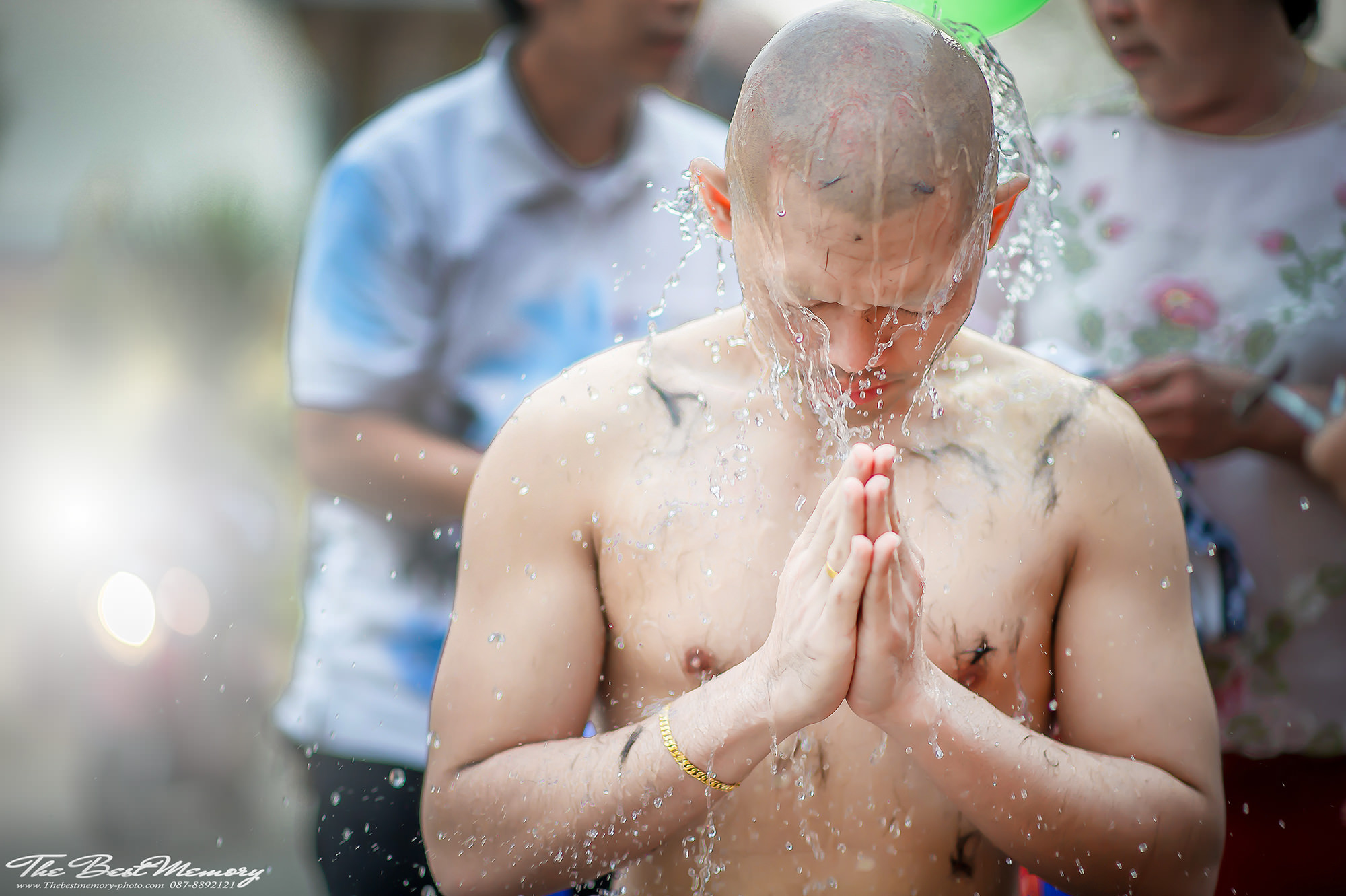 ช่างภาพงานบวช ถ่ายรูปงานบวช หาช่างภาพงานบวช รับถ่ายภาพงานบวช ตากล้องงานบวช รับถ่ายภาพงานบวช งานบวช