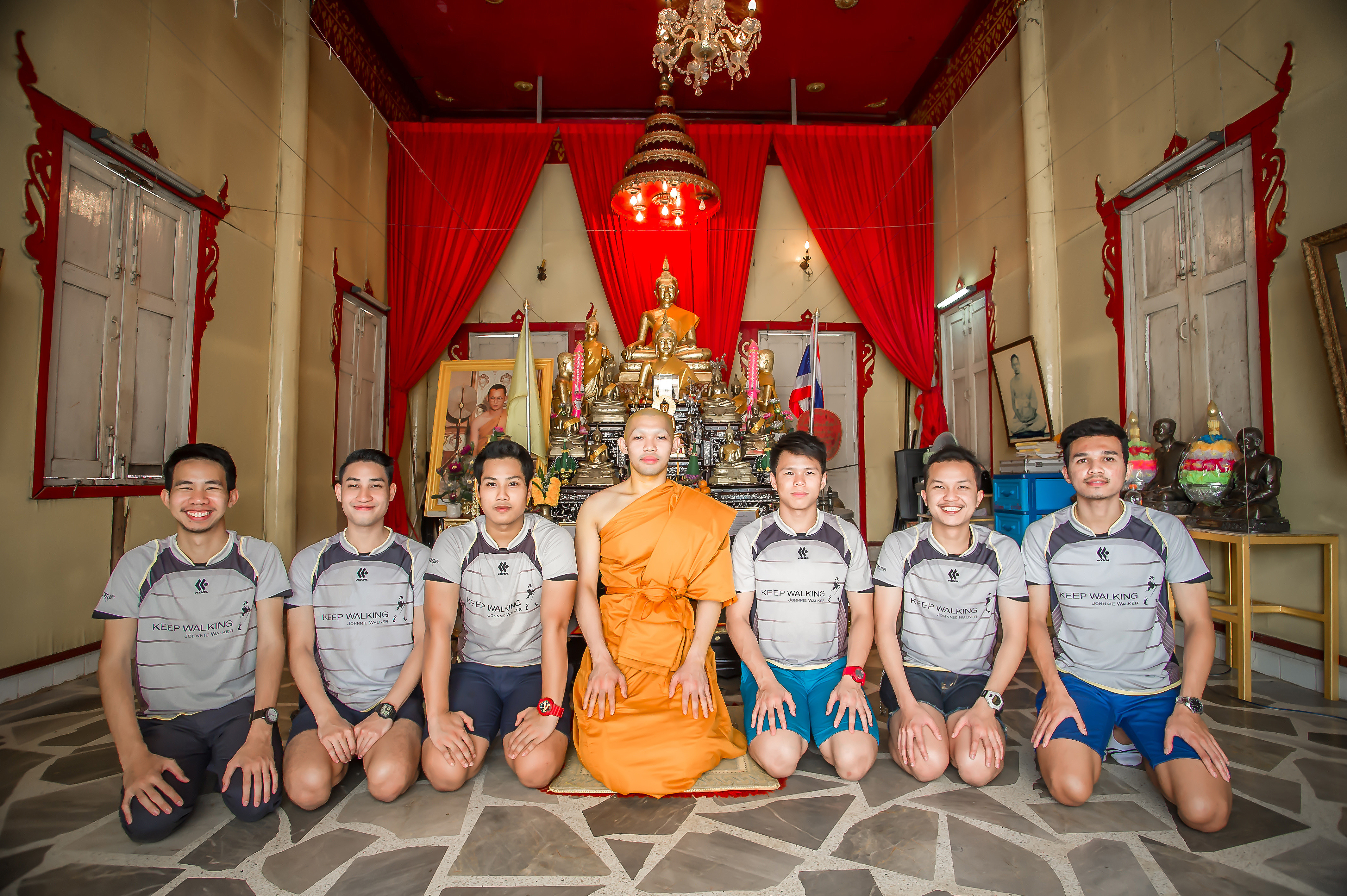 ช่างภาพงานบวช ถ่ายรูปงานบวช หาช่างภาพงานบวช รับถ่ายภาพงานบวช ตากล้องงานบวช รับถ่ายภาพงานบวช งานบวช