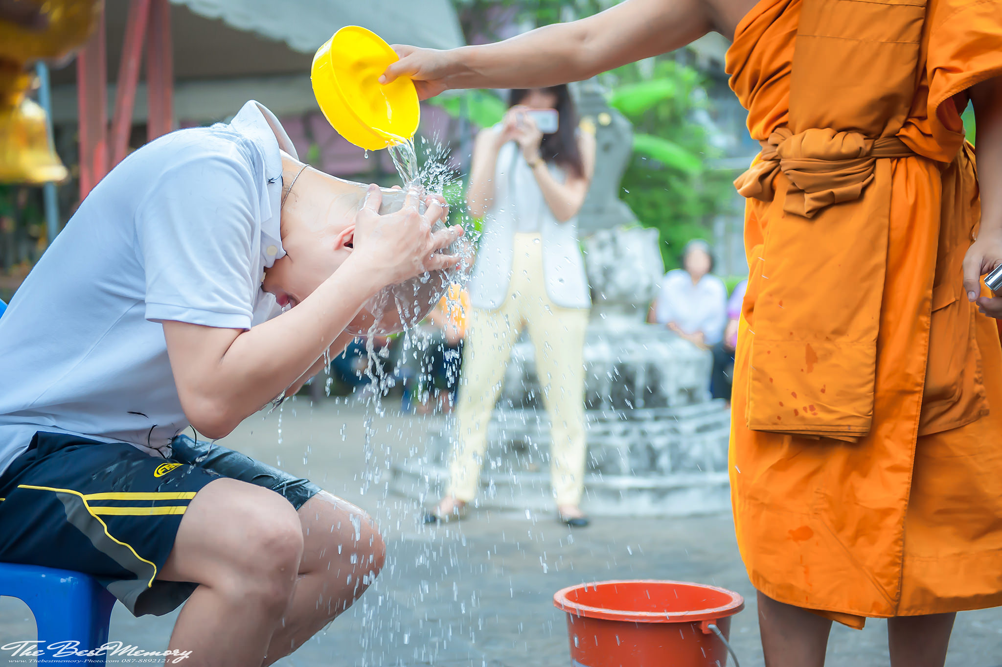 ช่างภาพงานบวช ถ่ายรูปงานบวช หาช่างภาพงานบวช รับถ่ายภาพงานบวช ตากล้องงานบวช รับถ่ายภาพงานบวช งานบวช