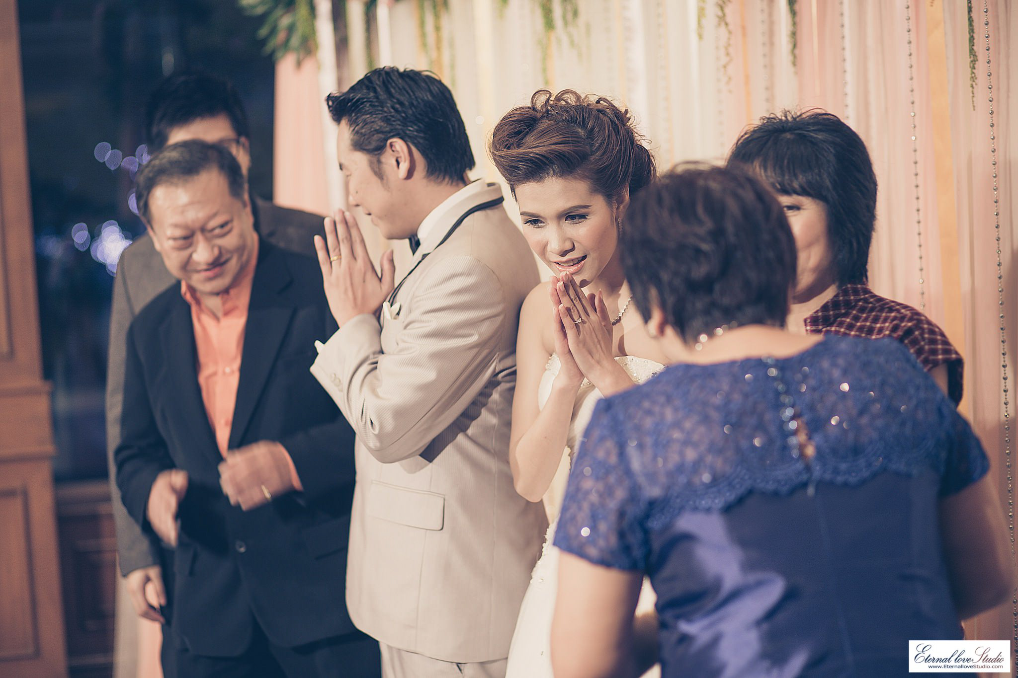 ช่างภาพงานแต่งงาน ถ่ายรูปงานแต่งงาน หาช่างภาพ งานแต่งงาน ช่างกล้อง 12