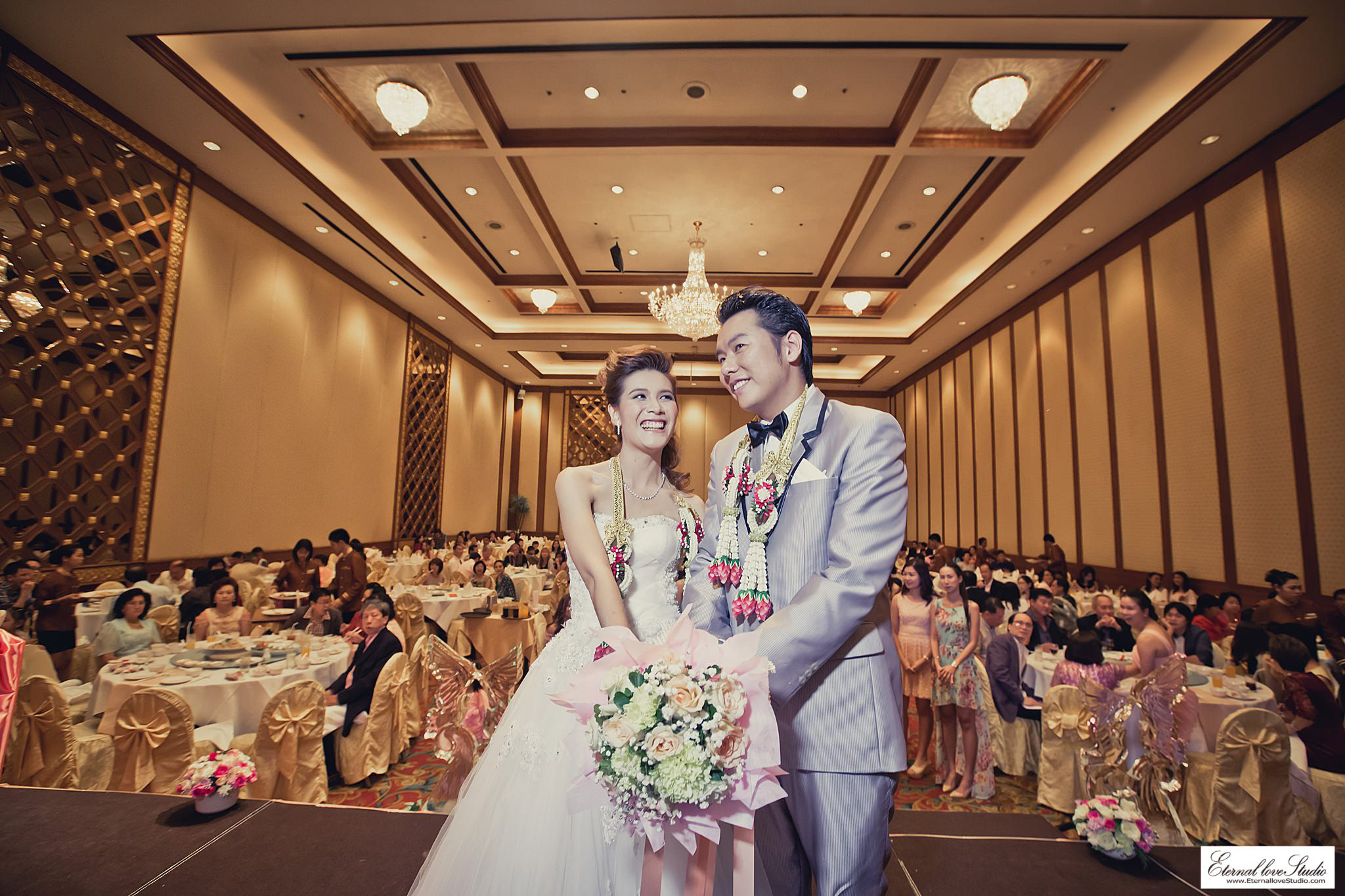 ช่างภาพงานแต่งงาน ถ่ายรูปงานแต่งงาน หาช่างภาพ งานแต่งงาน ช่างกล้อง 32