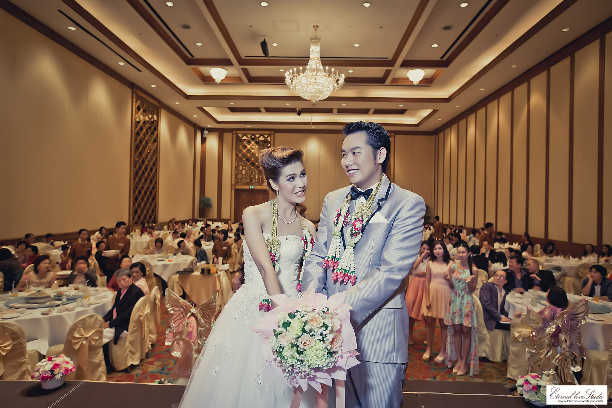 ช่างภาพงานแต่งงาน ถ่ายรูปงานแต่งงาน หาช่างภาพ งานแต่งงาน ช่างกล้อง 35