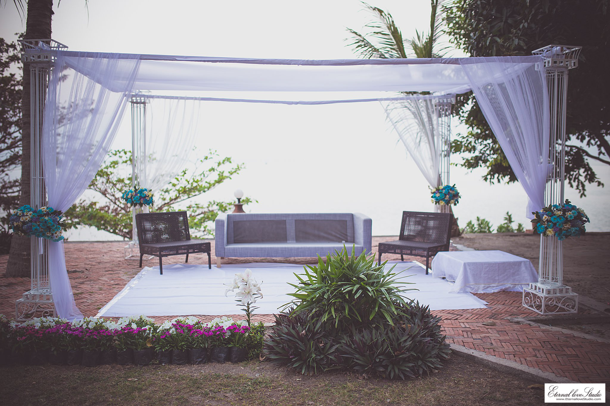 ถ่ายรูปงานแต่ง ช่างภาพงานแต่ง หาช่างภาพ งานแต่งงาน โดยทีมงานมืออาชีพ